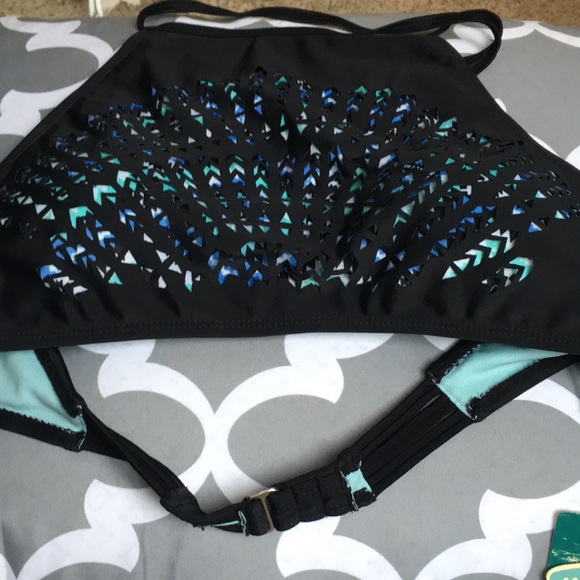 Swim top blue and Black so cute!!! - Picture 4 of 5